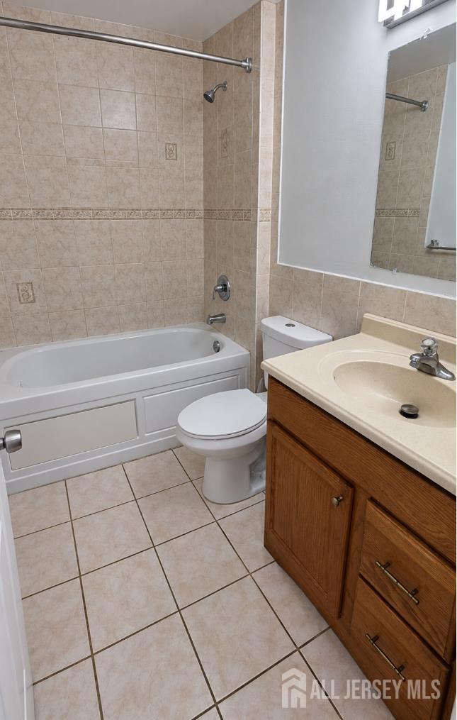 11 Pershing Avenue Sayreville NJ 08872