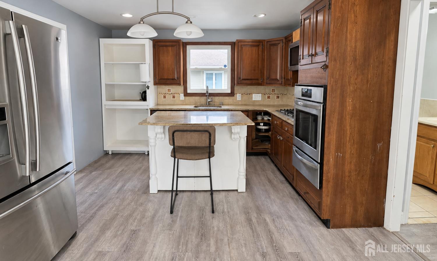 11 Pershing Avenue Sayreville NJ 08872