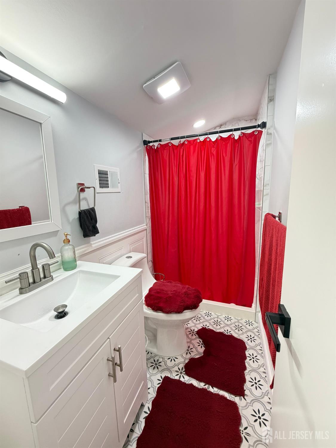 273 Avenel Street Avenel NJ 07001