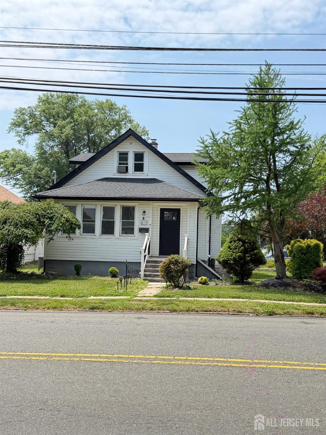 273 Avenel Street Avenel NJ 07001