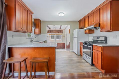 33 Allison Drive East Brunswick NJ 08816