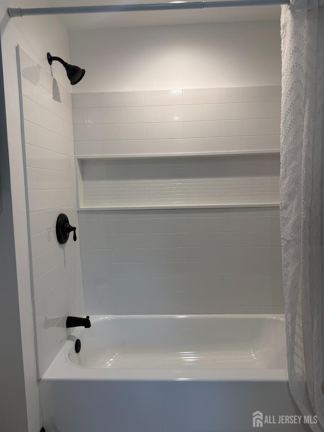 433 S 8th Avenue S Highland Park NJ 08904