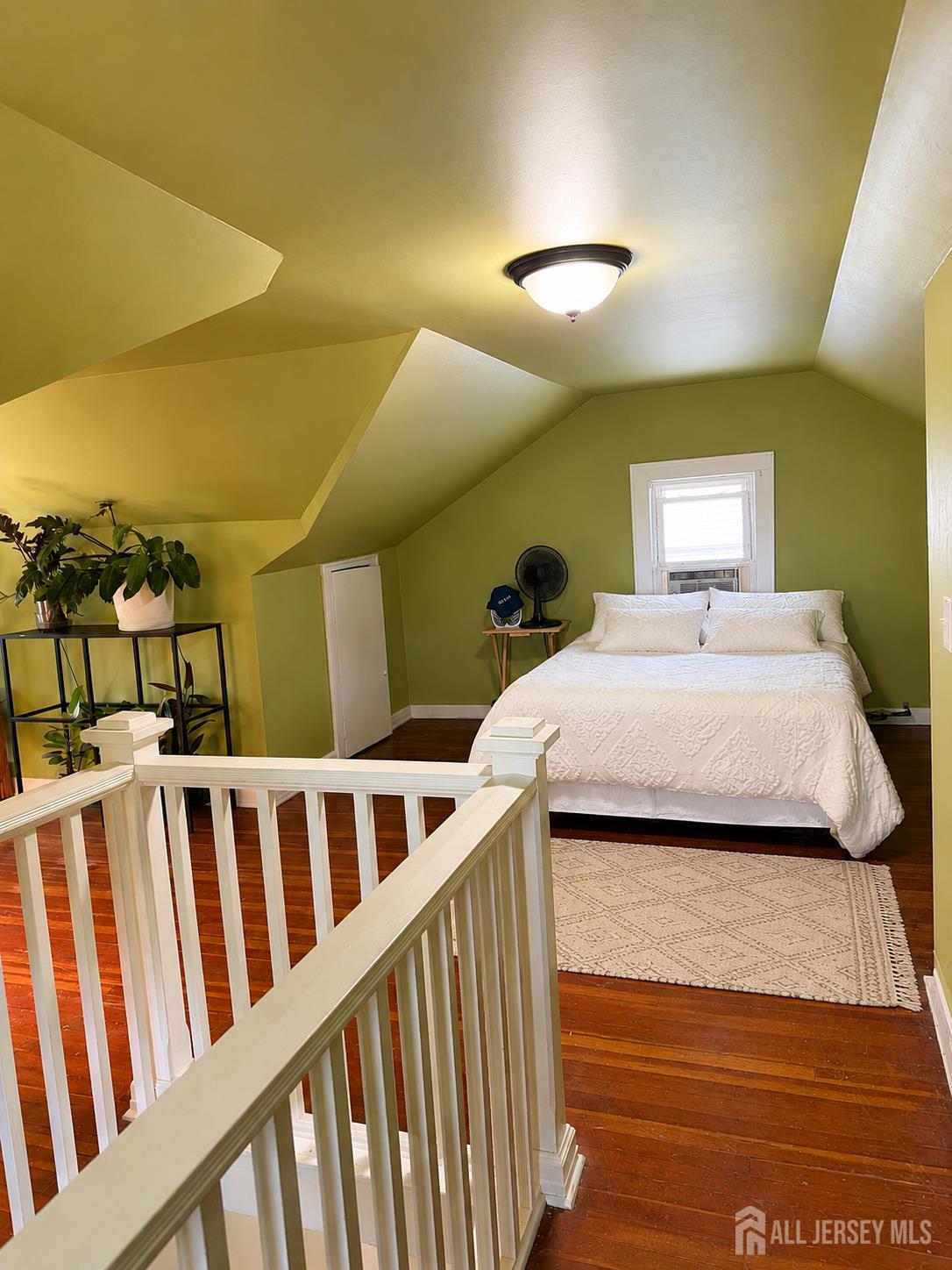 433 S 8th Avenue S Highland Park NJ 08904