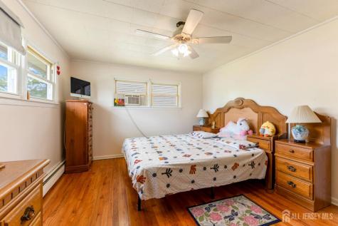 22 Foley Avenue Edison NJ 08820