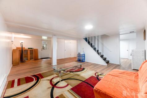 22 Foley Avenue Edison NJ 08820