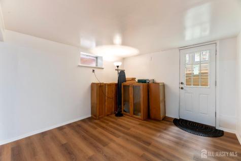 22 Foley Avenue Edison NJ 08820