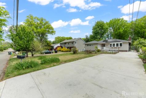 22 Foley Avenue Edison NJ 08820