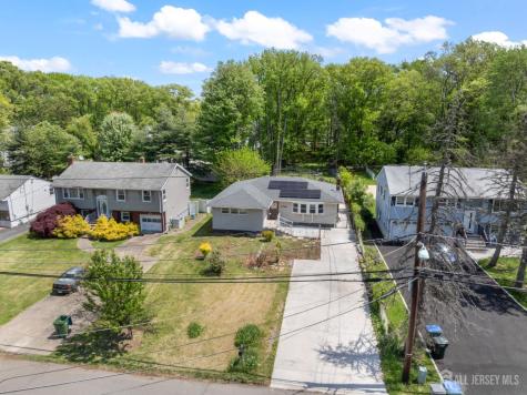 22 Foley Avenue Edison NJ 08820