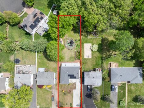 22 Foley Avenue Edison NJ 08820