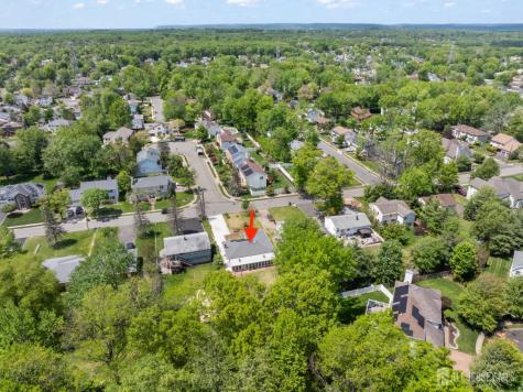 22 Foley Avenue Edison NJ 08820