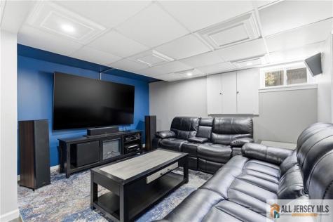 205 New Dover Road Colonia NJ 07067