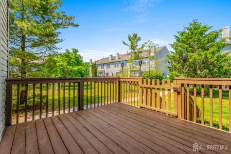 8 Ashley Court Franklin Twsp NJ 08873