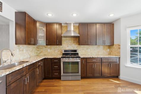 8 Ashley Court Franklin Twsp NJ 08873