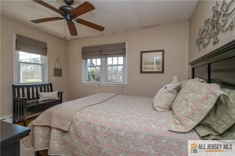 214 Vesper Avenue Middlesex NJ 08846