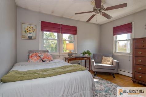214 Vesper Avenue Middlesex NJ 08846
