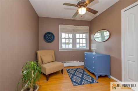 214 Vesper Avenue Middlesex NJ 08846