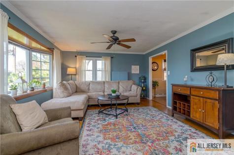 214 Vesper Avenue Middlesex NJ 08846