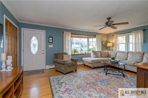 214 Vesper Avenue Middlesex NJ 08846