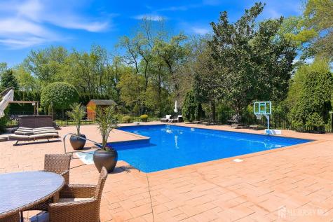 113 Country View Dr Drive Freehold Twp NJ 07728