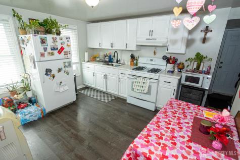 9 Herman Street South River NJ 08882