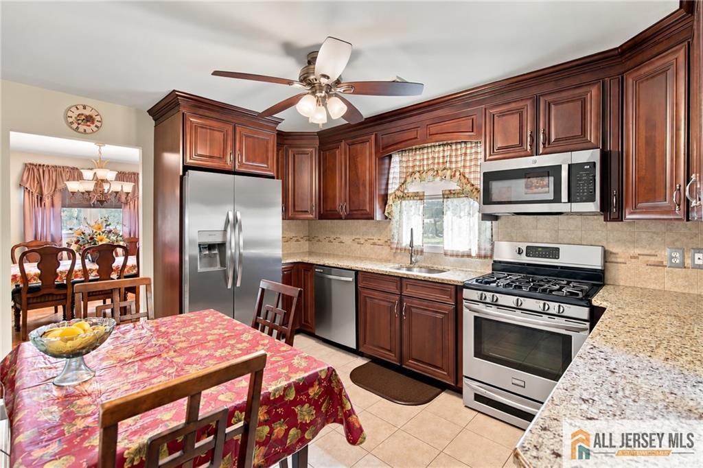 121 Hadley Street Piscataway NJ 08854