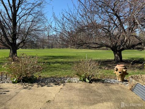 492 Delair Road Monroe NJ 08831