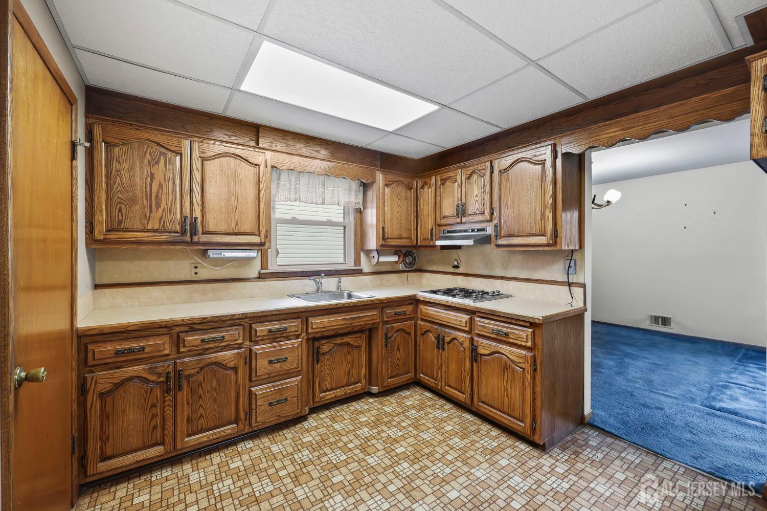 64 Berkley Avenue Colonia NJ 07067