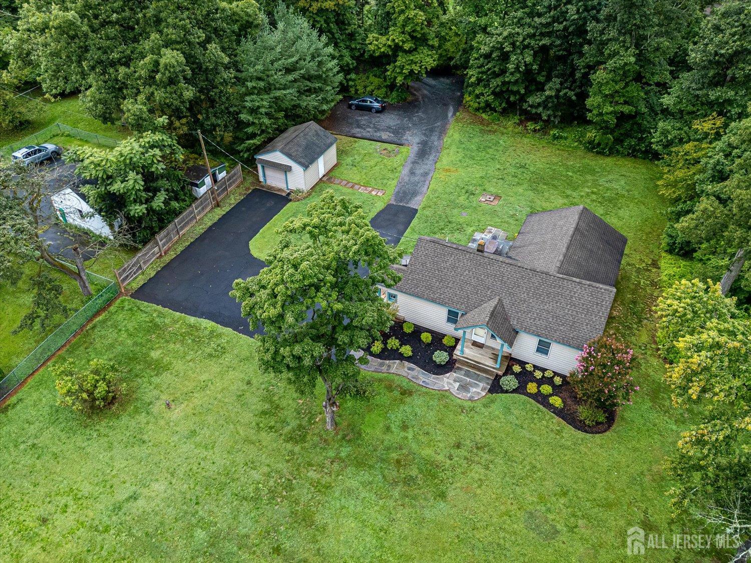 122 Cortelyous Lane Franklin NJ 08873