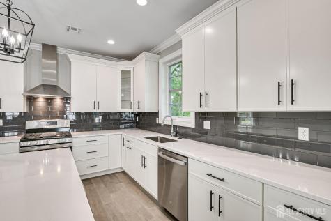 230 Woodbridge Avenue Metuchen NJ 08840