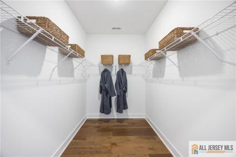 16 Galerie Court Monroe NJ 08831