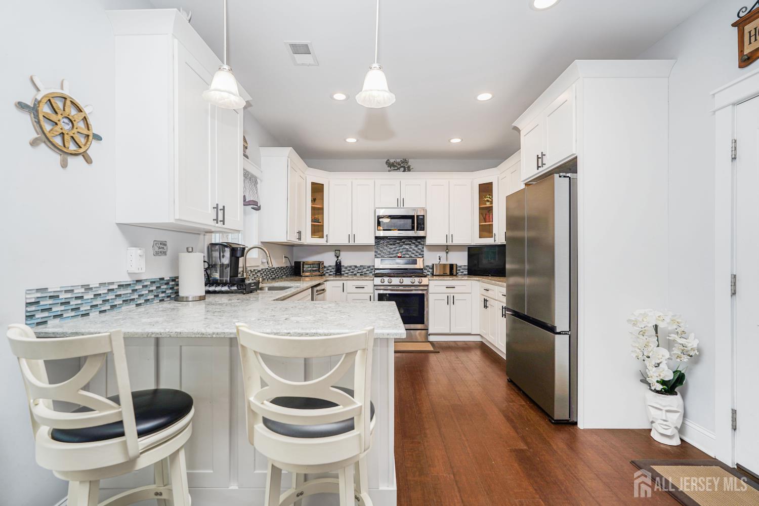 741 Beach Avenue Beachwood NJ 08722