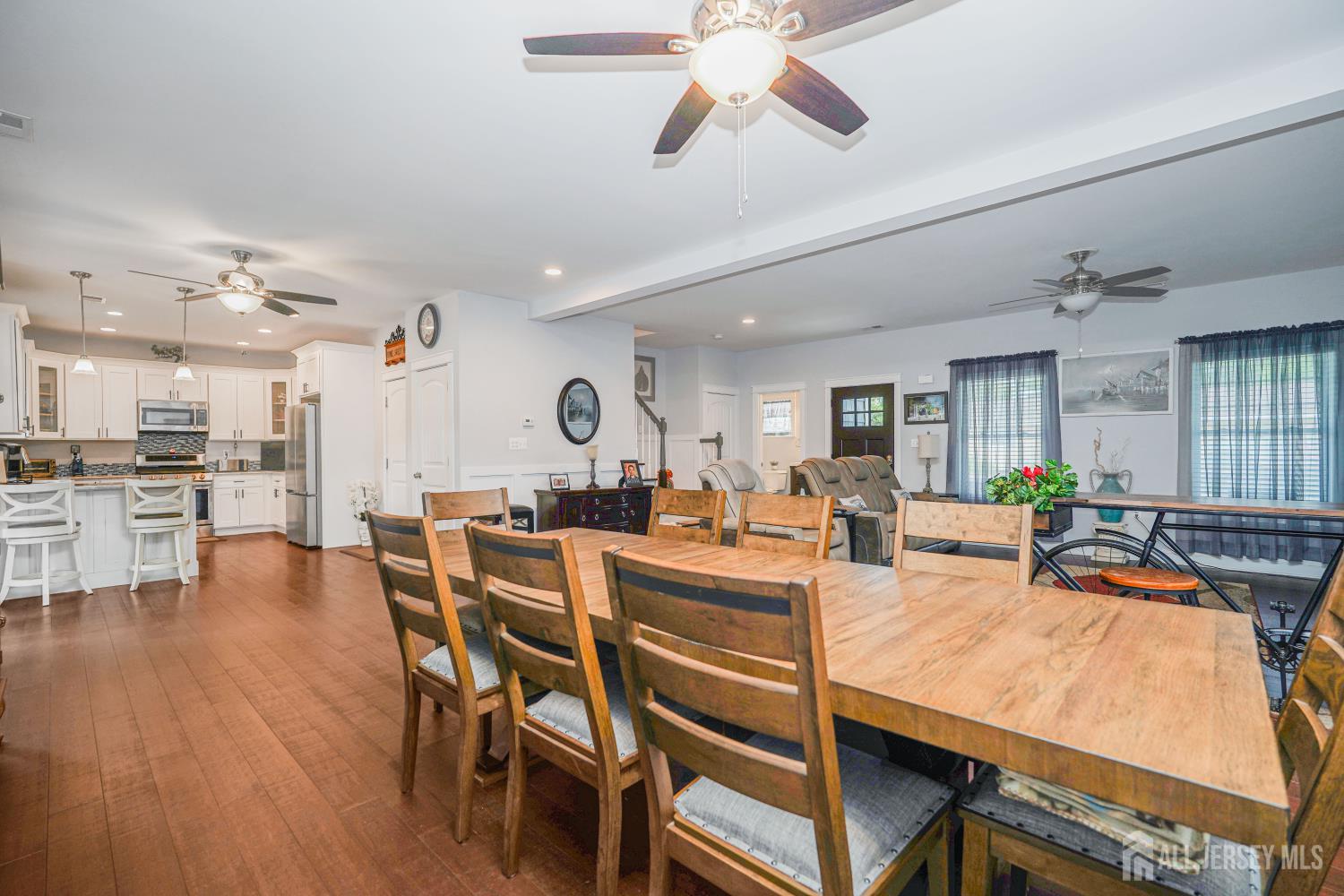 741 Beach Avenue Beachwood NJ 08722