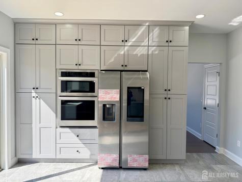 40 Foyer Street Edison NJ 08817