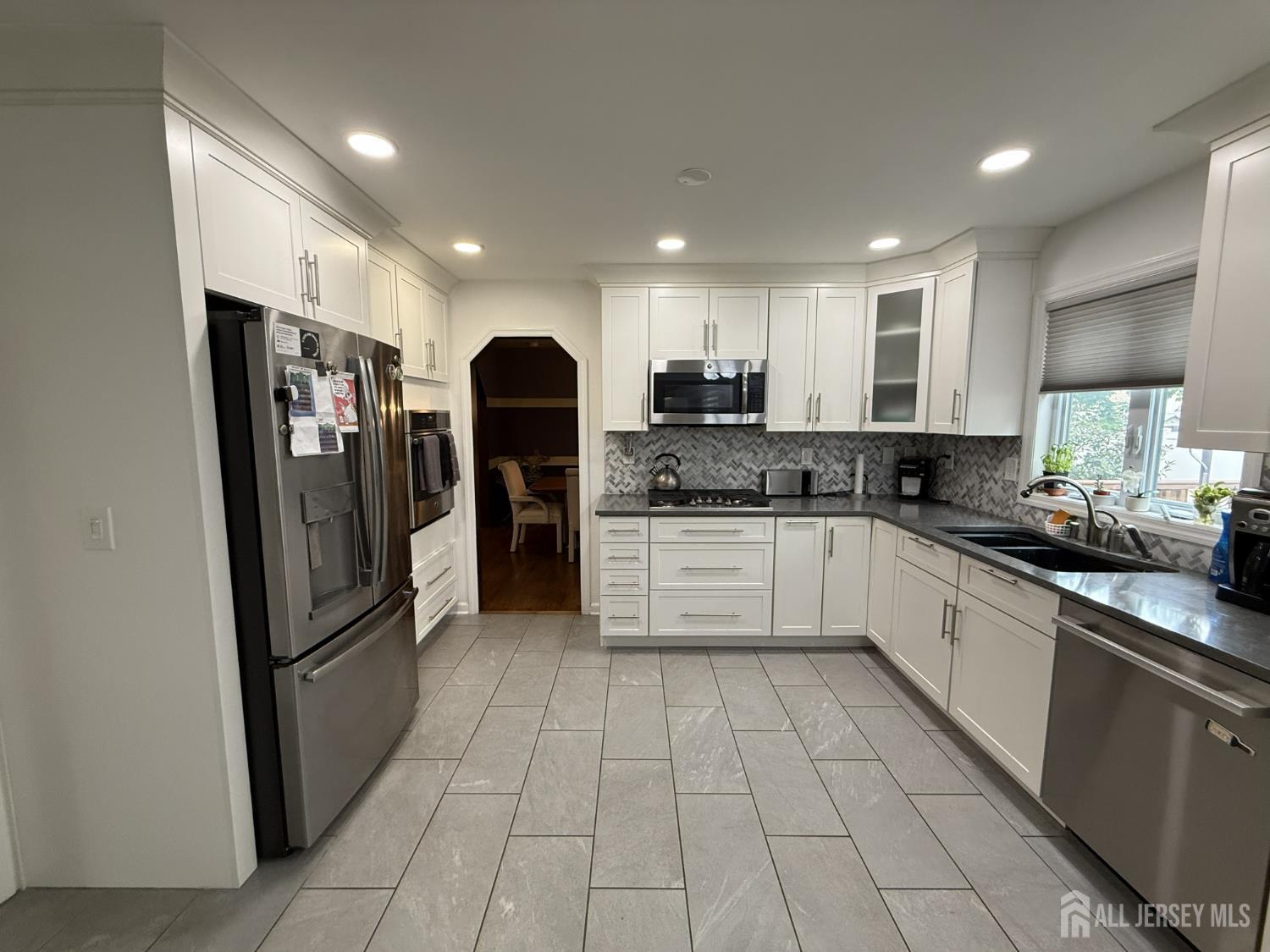 86 Tall Oaks Drive East Brunswick NJ 08816