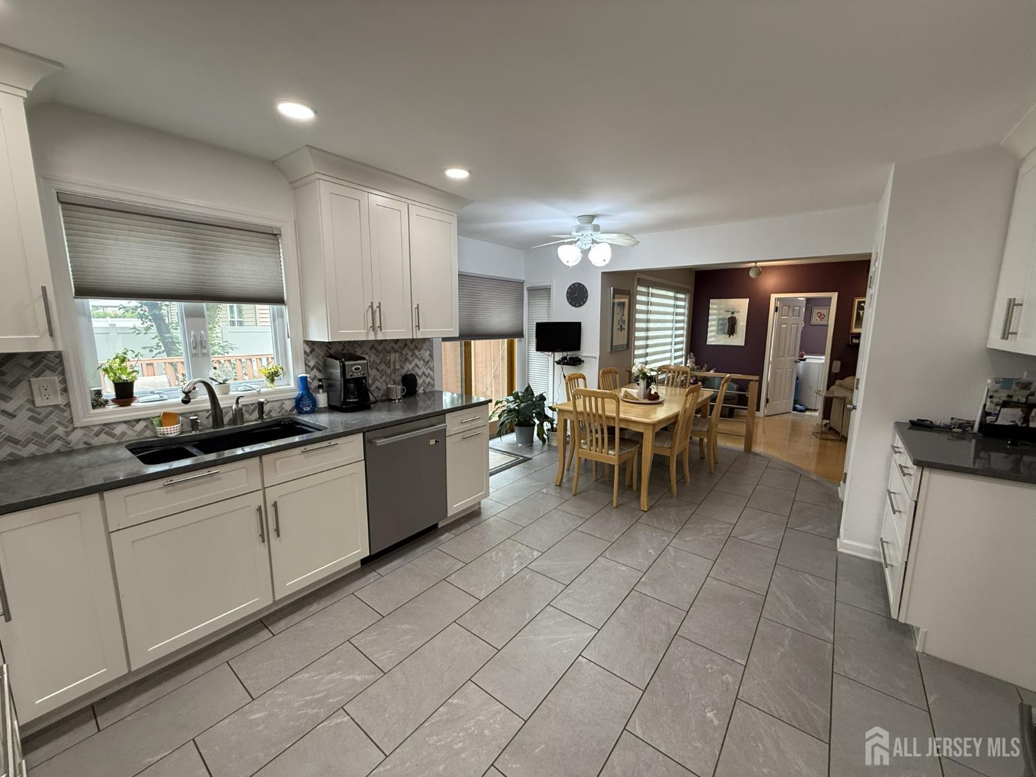 86 Tall Oaks Drive East Brunswick NJ 08816
