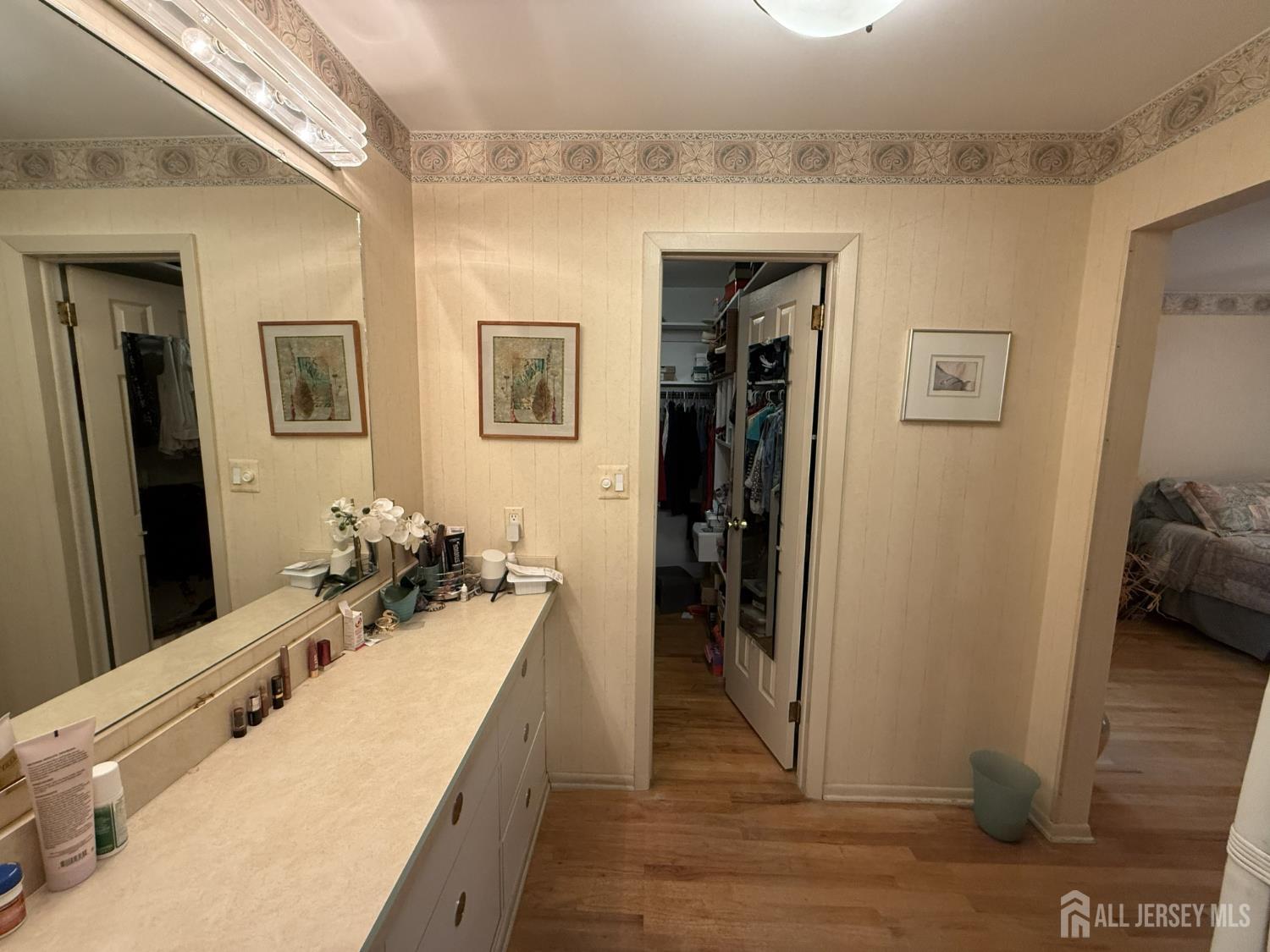 86 Tall Oaks Drive East Brunswick NJ 08816