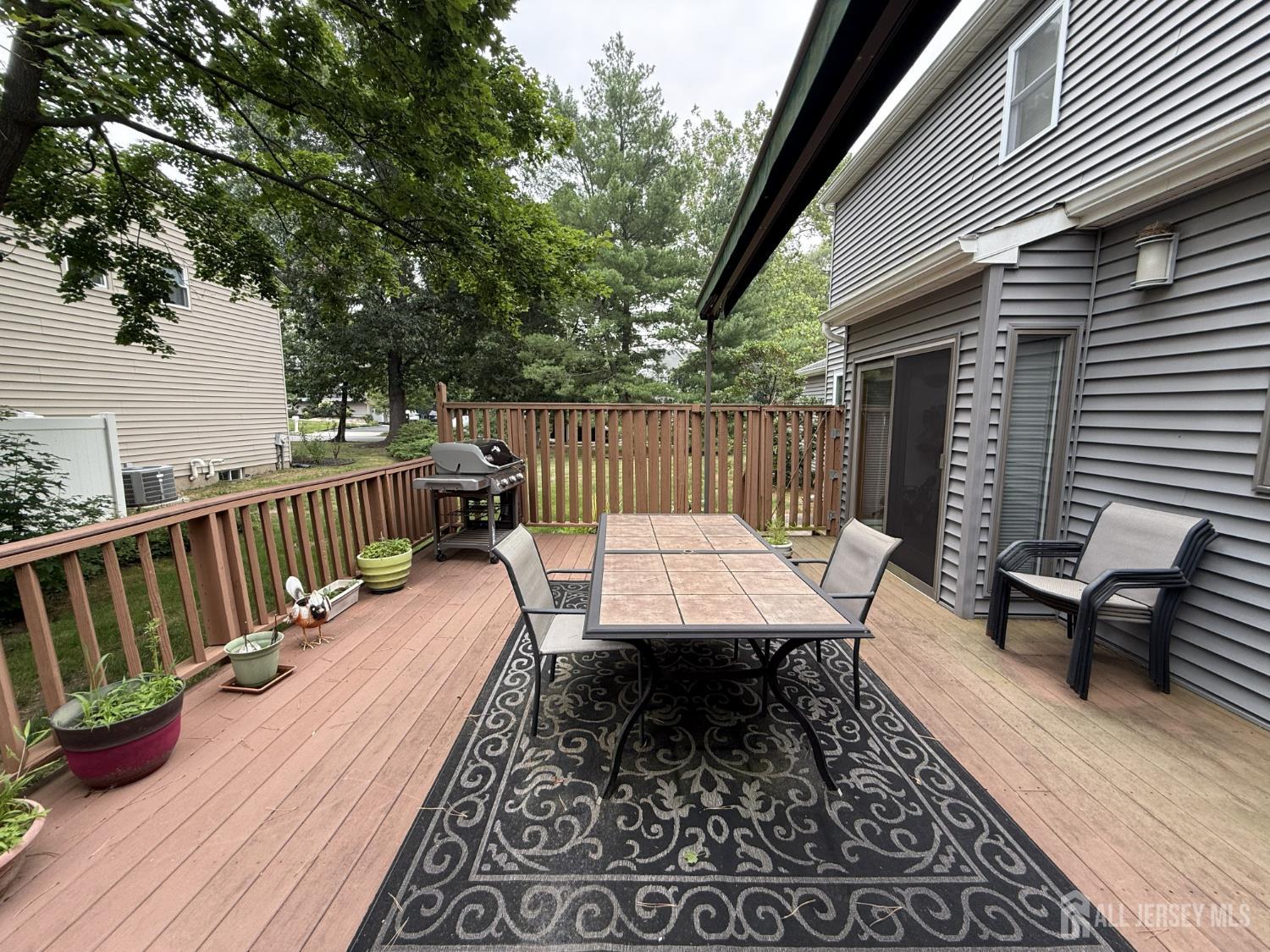 86 Tall Oaks Drive East Brunswick NJ 08816