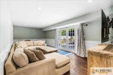 14 Dexter Road East Brunswick NJ 08816