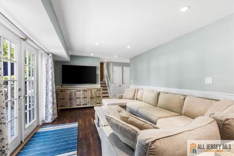 14 Dexter Road East Brunswick NJ 08816