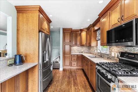 14 Dexter Road East Brunswick NJ 08816