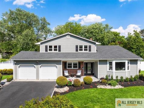 14 Dexter Road East Brunswick NJ 08816