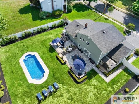 14 Dexter Road East Brunswick NJ 08816