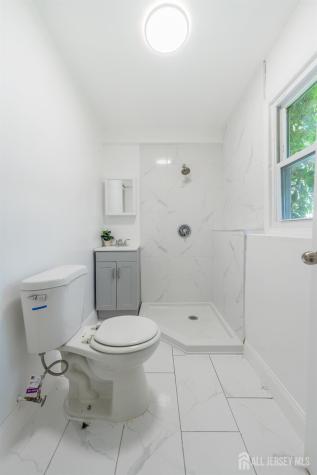 97 Park Avenue Keansburg NJ 07734