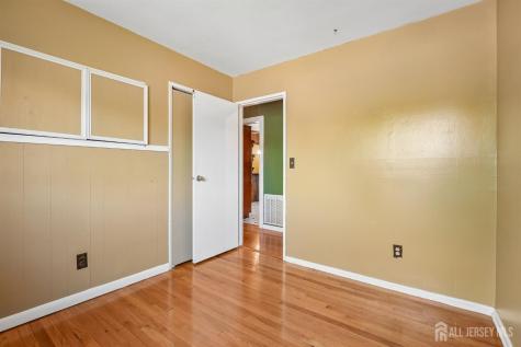 1 Cheryl Court Piscataway NJ 08854