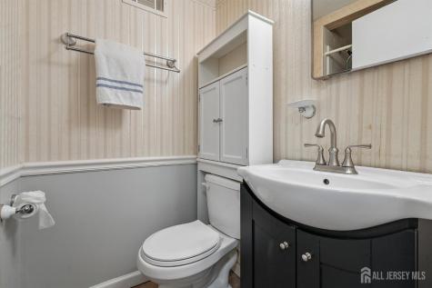 1 Cheryl Court Piscataway NJ 08854