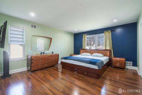 38 Johanna Court Piscataway NJ 08854