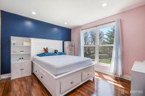 38 Johanna Court Piscataway NJ 08854