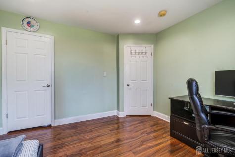 38 Johanna Court Piscataway NJ 08854