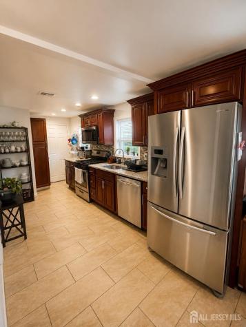 1780 W 4th Street Piscataway NJ 08854