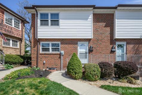 4 Cardinal Lane Hillsborough NJ 08844